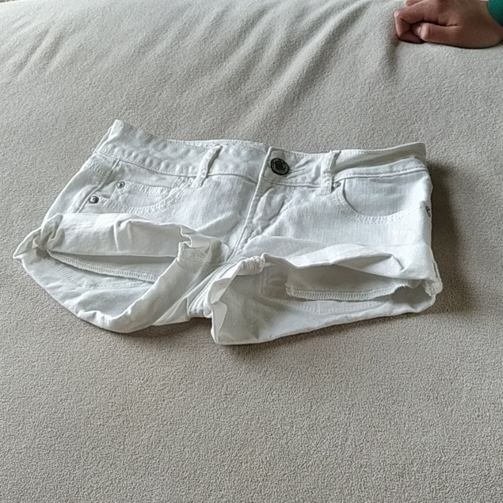 American Eagle White Jean shorts size 00